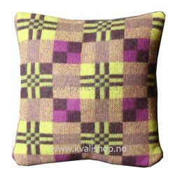 Pyntepute St Davids Cross Cassis bakside