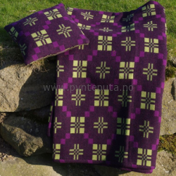 Pyntepute og pledd St Davids Cross Blue Stone