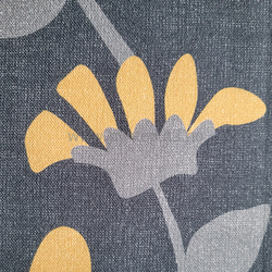 Putetrekk - Under solen (grå) - detalj