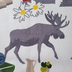 Putetrekk - Strøvtog (offwhite-rod) - detalj  elg