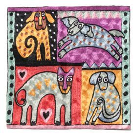 Pyntepute Katt med tre hunder