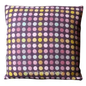 Pyntepute Mondo Aubergine 50x50 cm