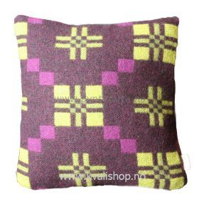 Pyntepute St Davids Cross Cassis 30x30 cm