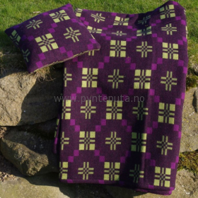 Pyntepute og pledd St Davids Cross Blue Stone